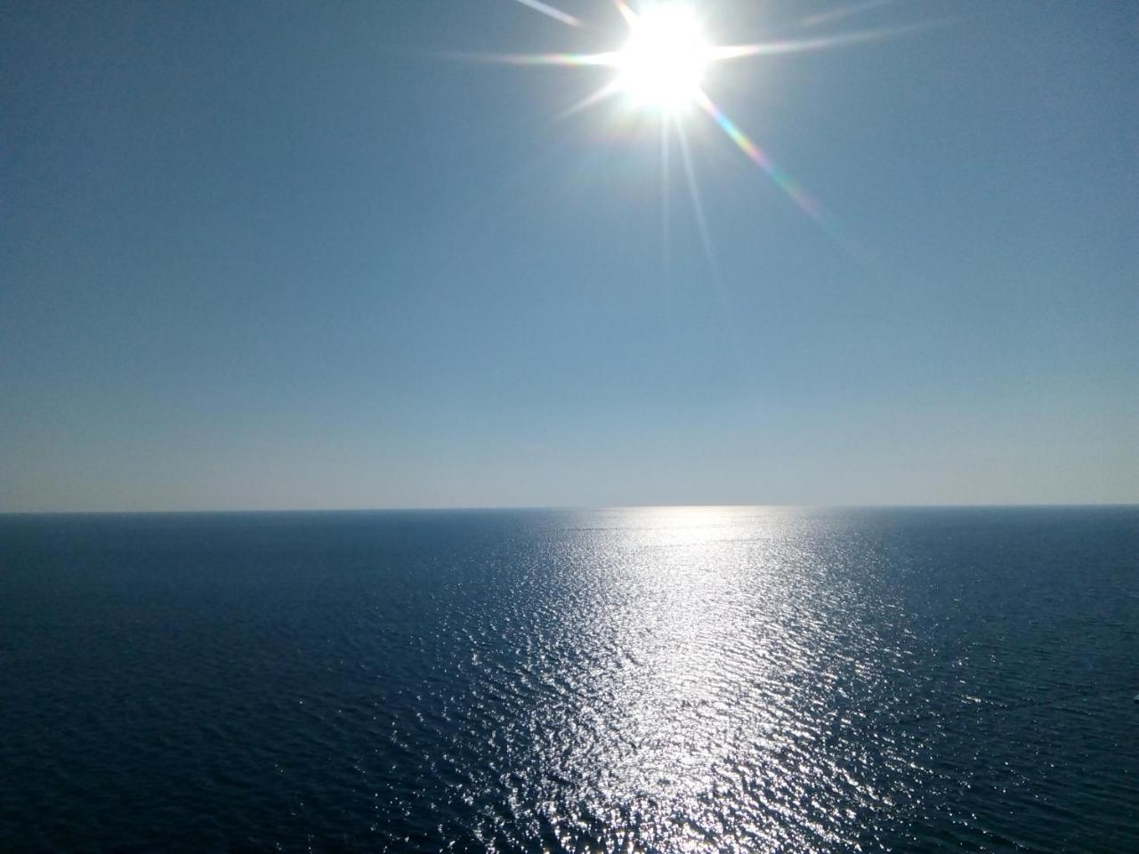 Apartment Sea Space Добра вода Екстериор снимка